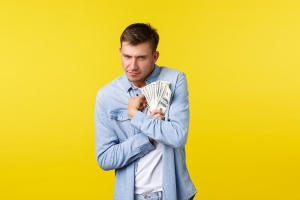 Pohlepa –  prikaz negativnih emocija i težnje za materijalnim